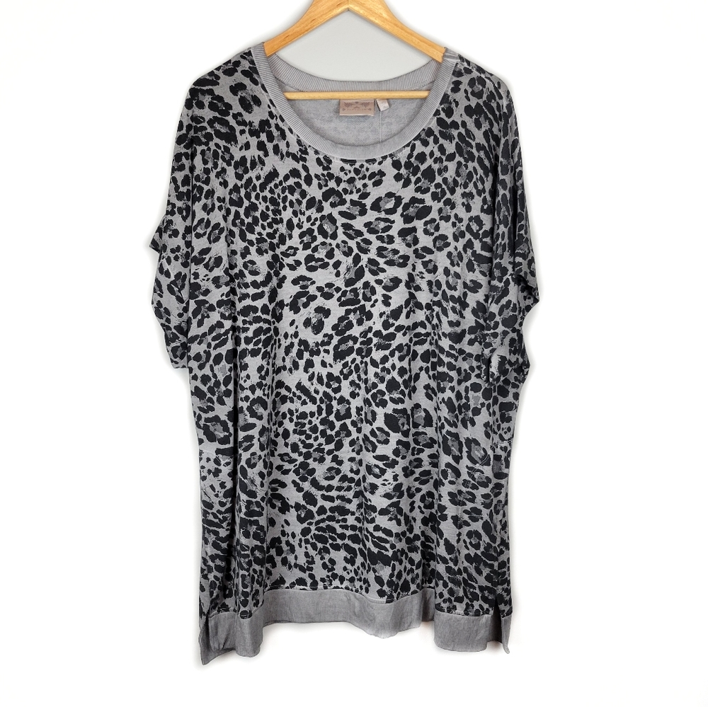 Dantelle Cutoff Sleeve Leopard Print Top Size 3X NWT